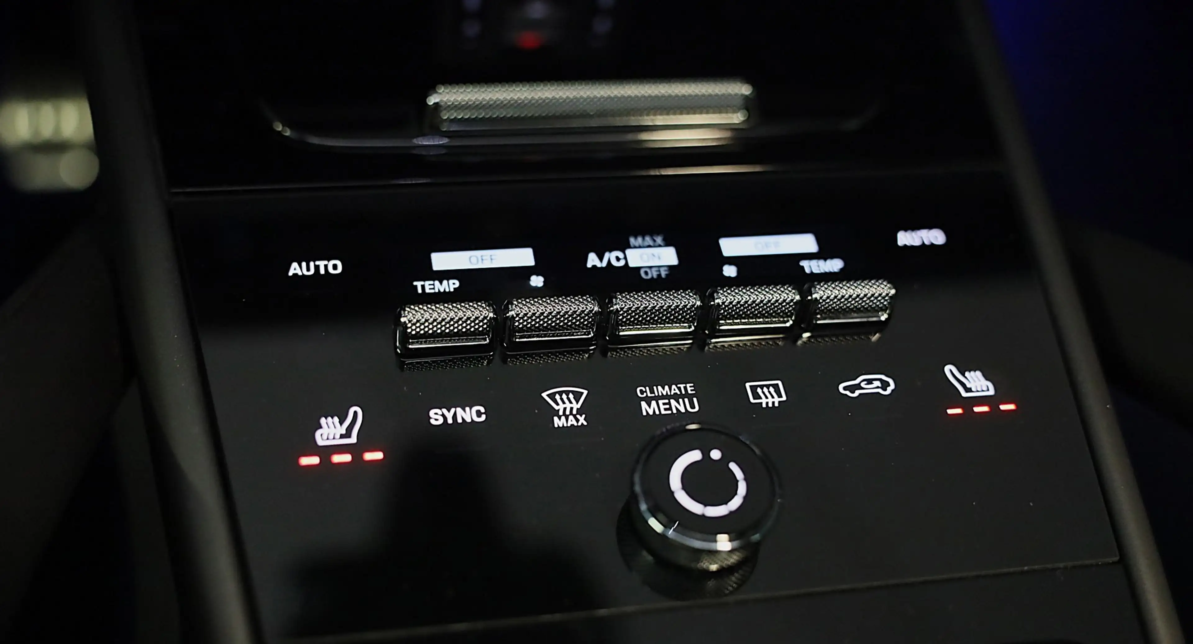 Porsche Cayenne 3.0 S E-Hybrid / 520 Pk / Head Up / 360 Camera / A — photo 27
