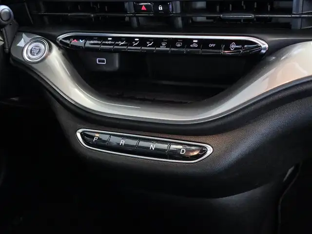 Fiat 500e view 8
