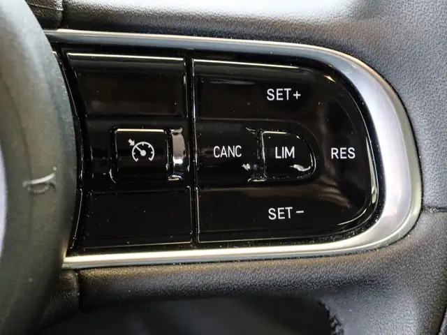 Fiat 500e view 14