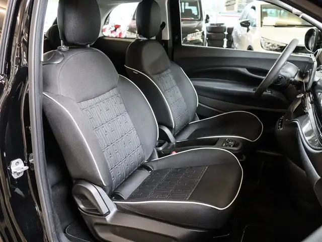 Fiat 500e view 6