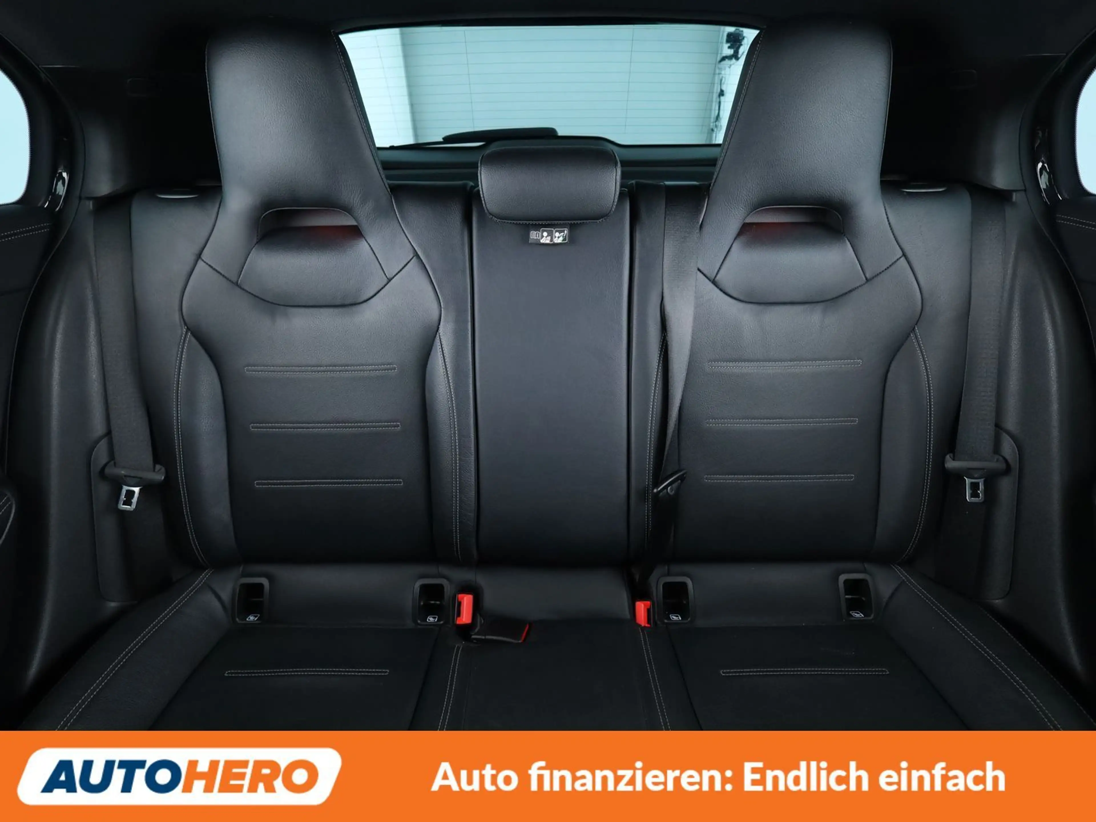 Mercedes-Benz A 45 AMG A 45 AMG S 4Matic Aut.*NAVI*LED*TEMPO* — photo 11