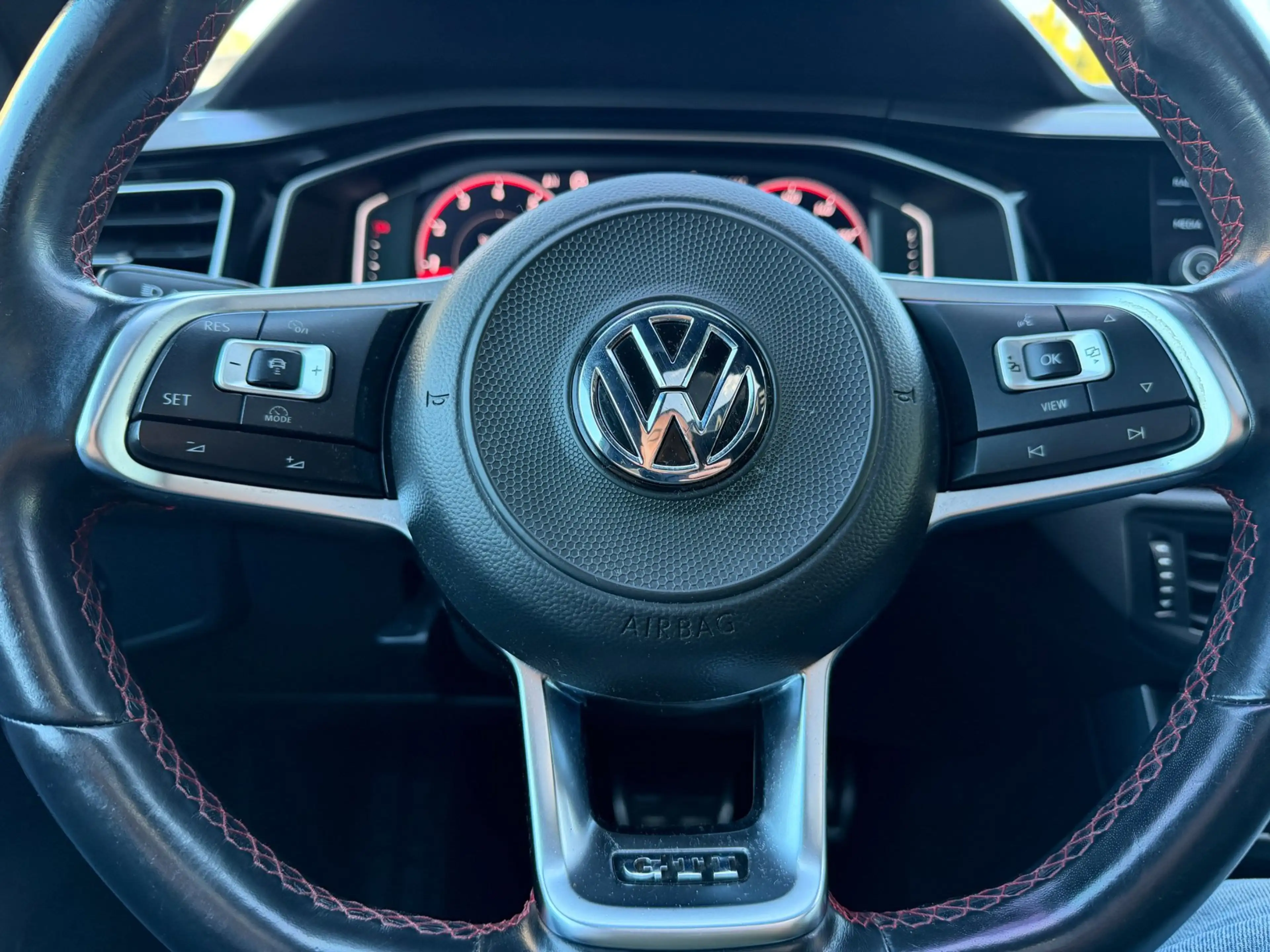Volkswagen Polo GTI 2.0 TSI AUT|Nav|Acc|Carplay|PANO|Camera — photo 13