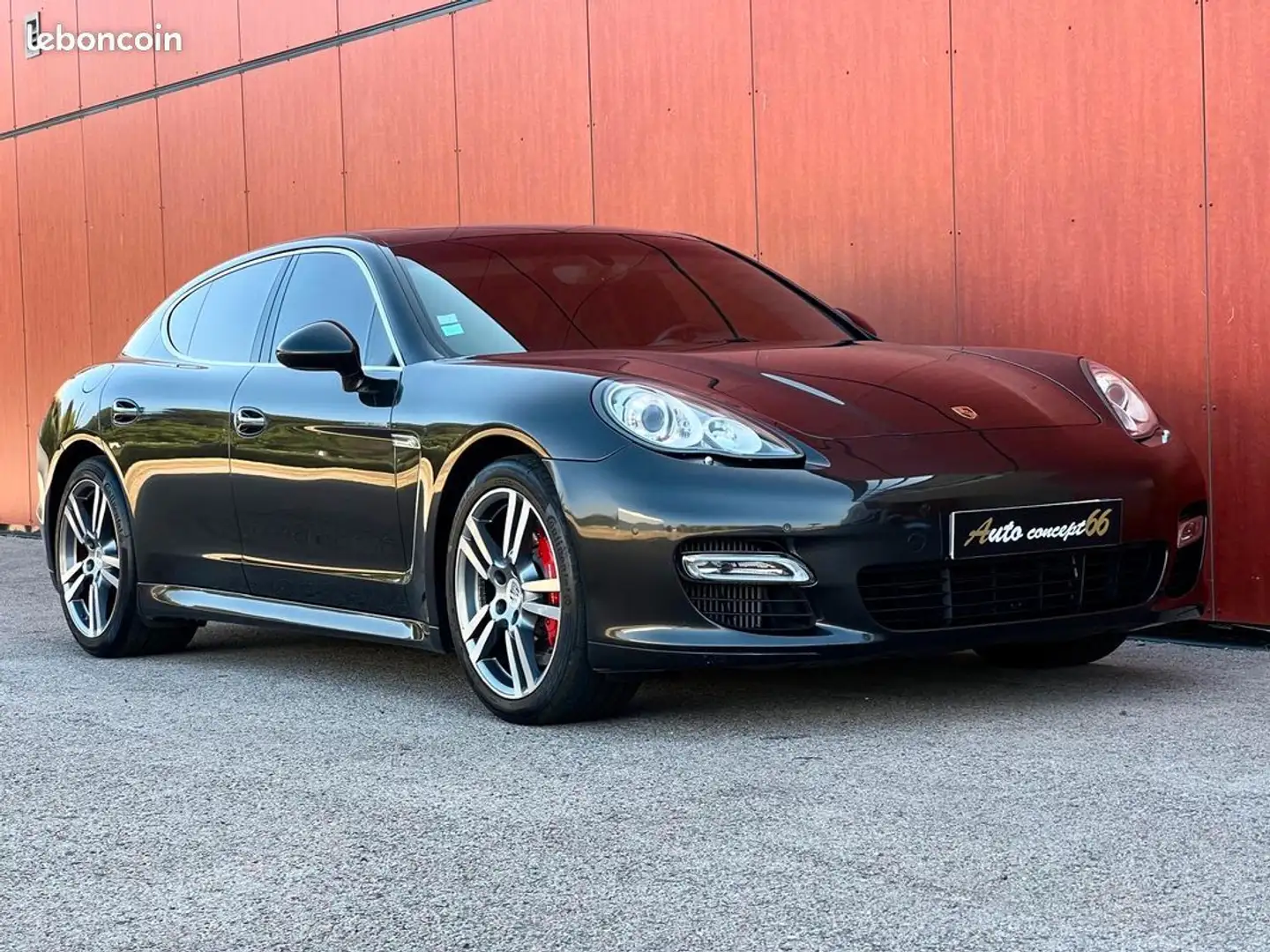 Porsche Panamera TURBO 4.8 V8 500ch Schwarz - 1