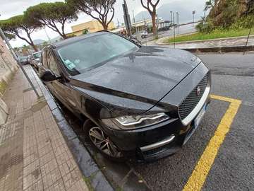 F-Pace 2.0d I4 R-Sport AWD 180cv auto