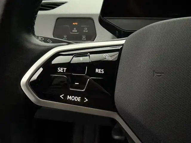 Volkswagen ID.3 view 14