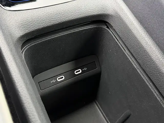 Volkswagen ID.3 view 21