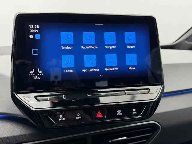 Volkswagen ID.3 view 18
