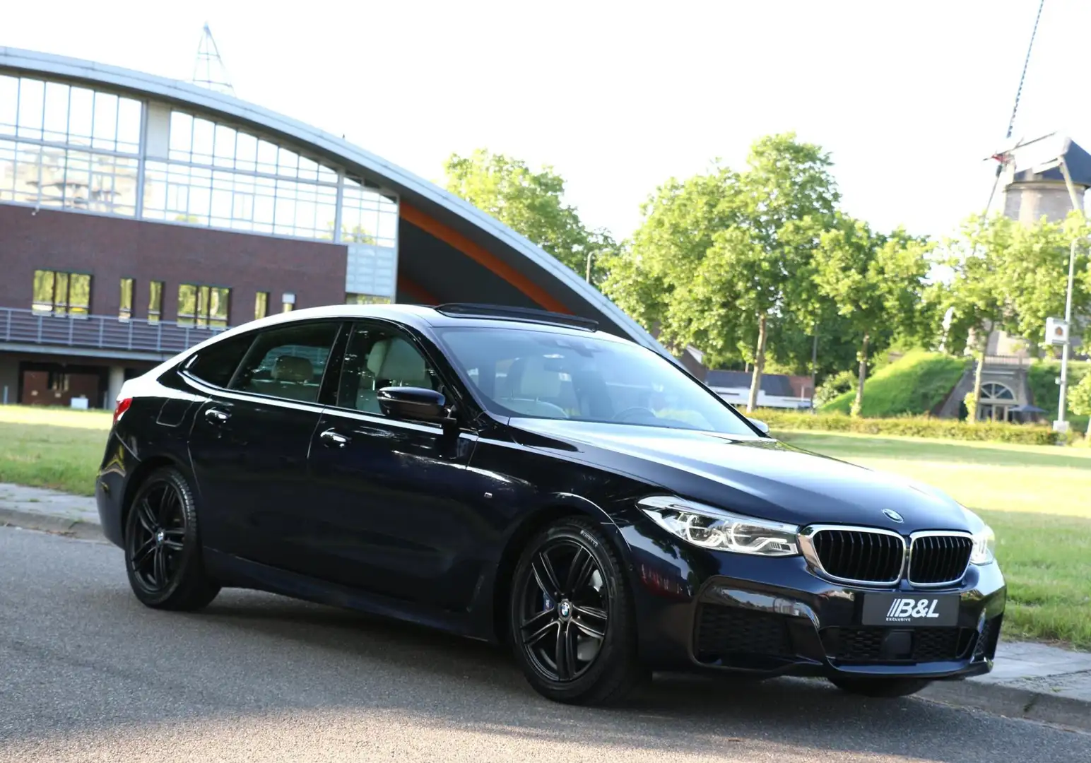BMW 640 6-serie Gran Turismo 640i xDrive Aut High Executiv Zwart - 1