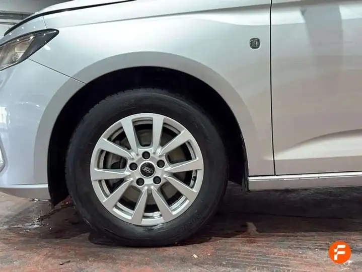 Ford Tourneo Connect 2022, foto 15