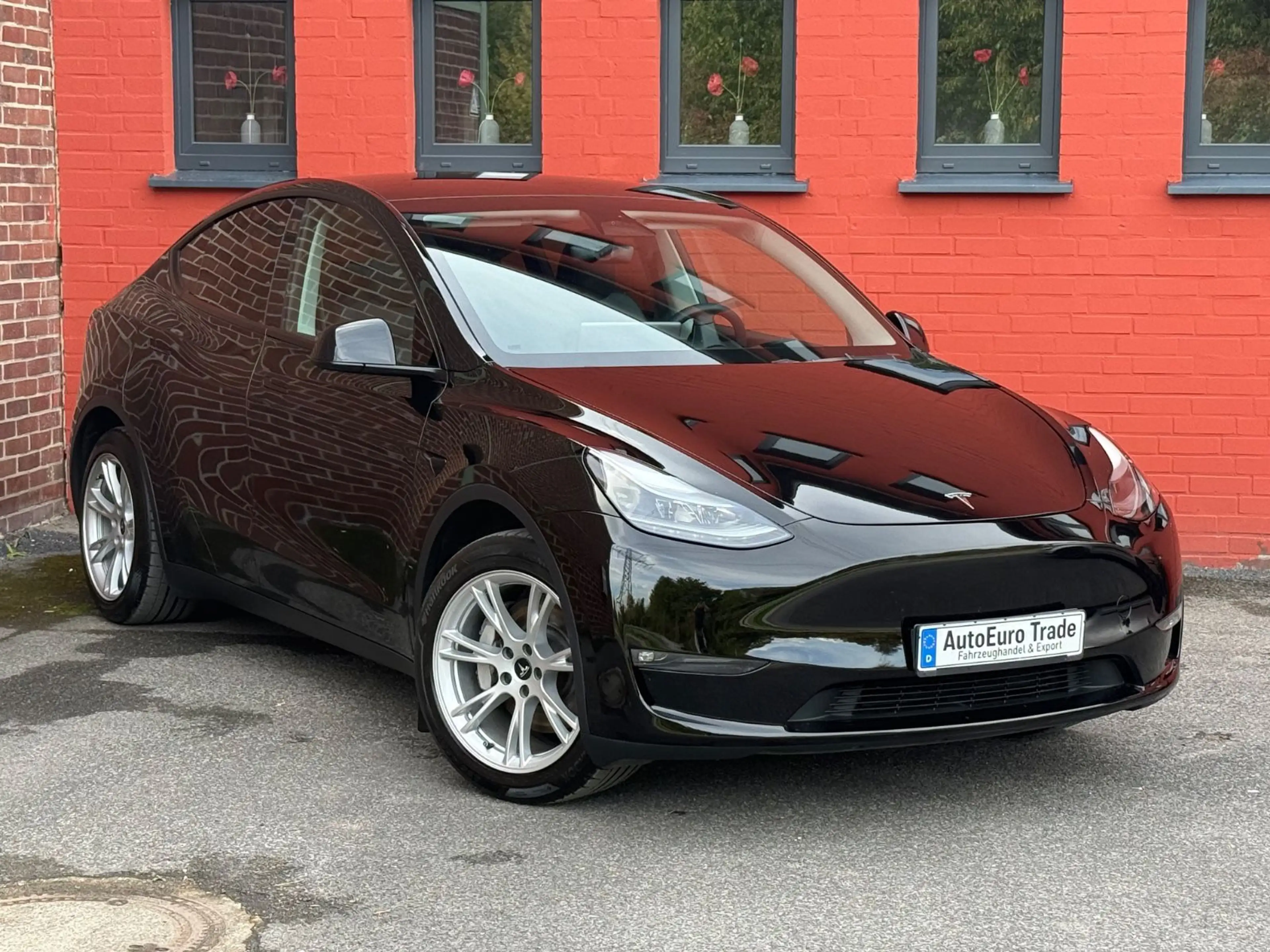 Tesla Model Y Long Range | Dual AWD | SOH 91,8% — photo 2
