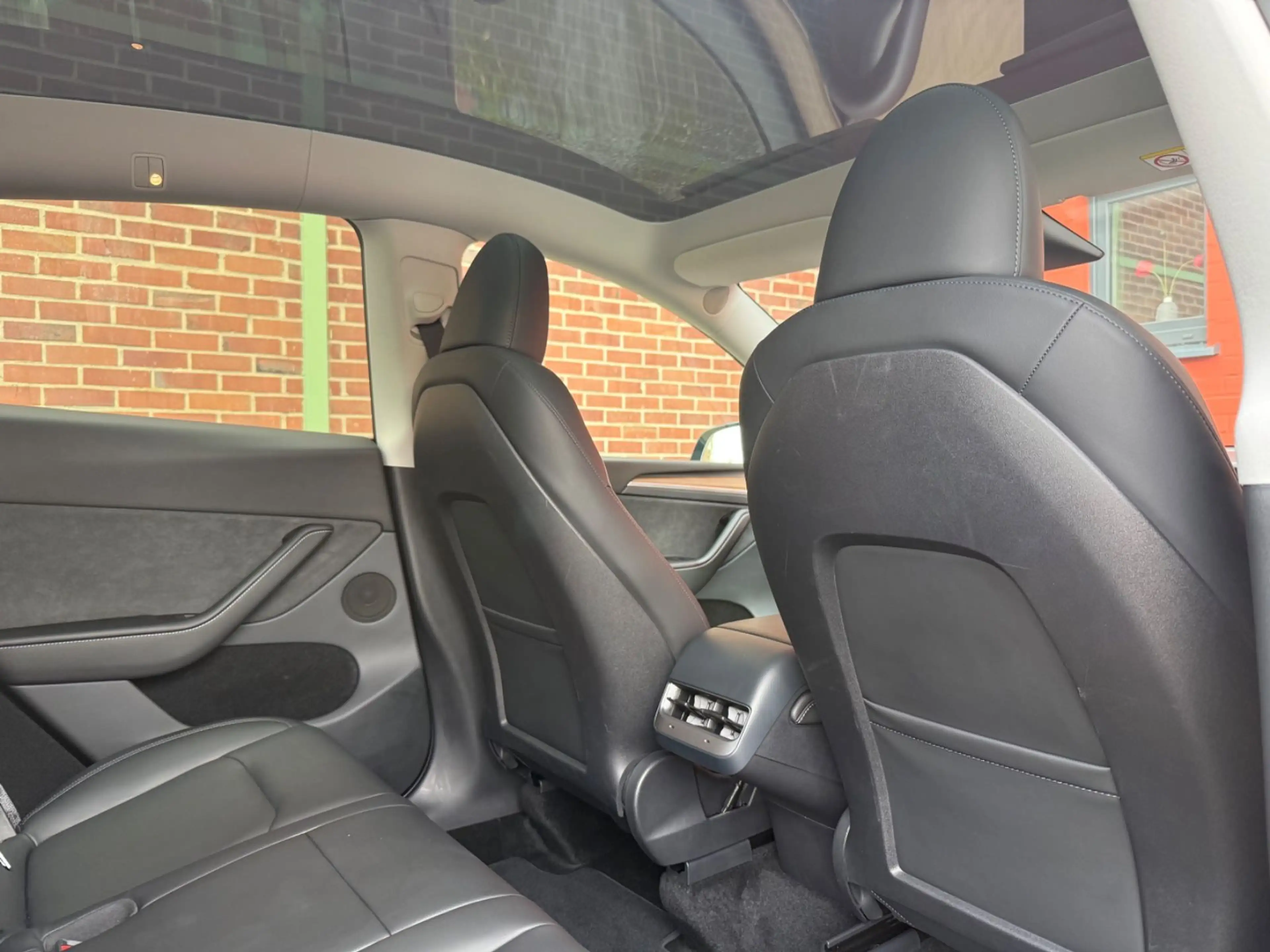Tesla Model Y Long Range | Dual AWD | SOH 91,8% — photo 15