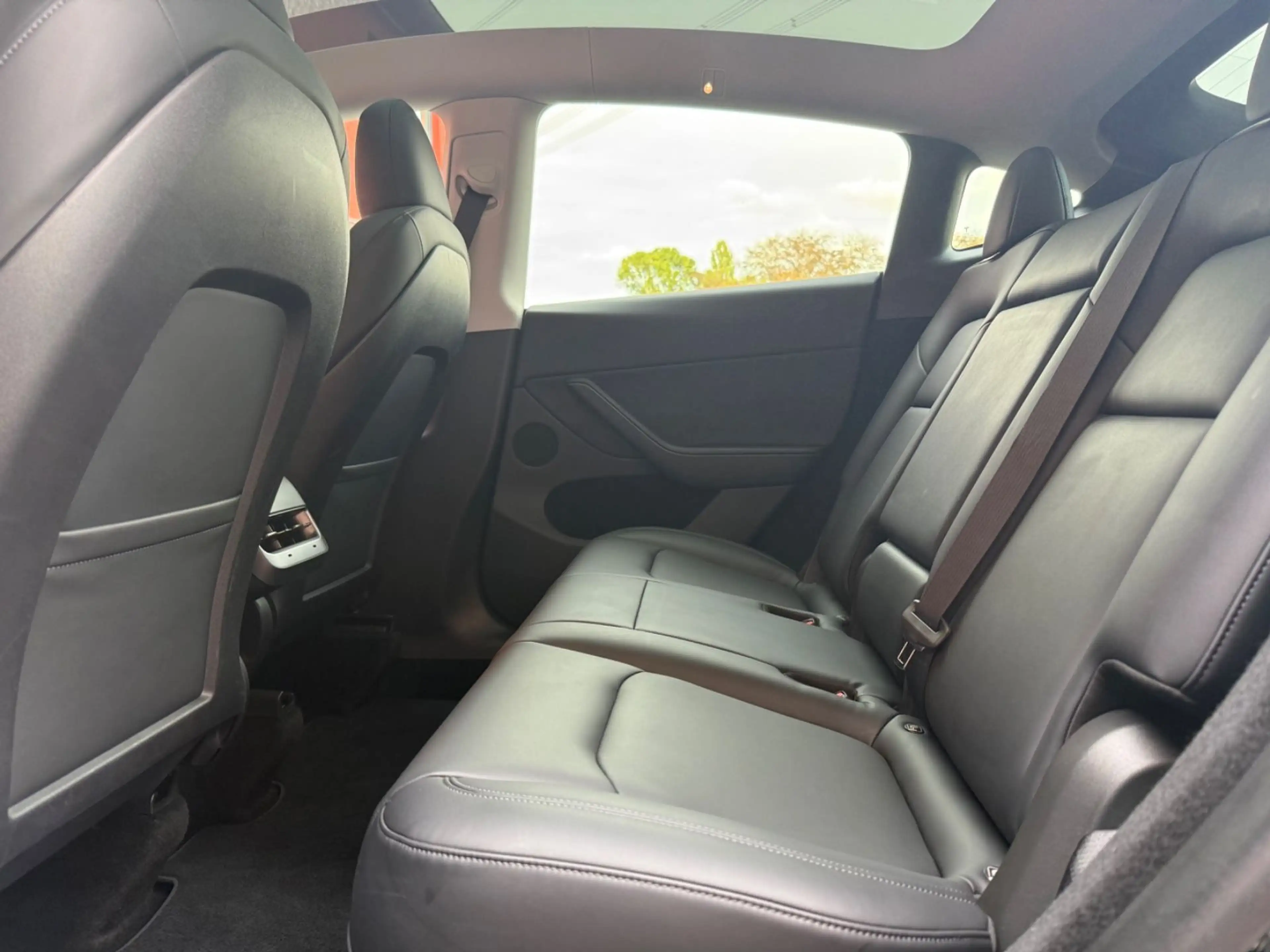 Tesla Model Y Long Range | Dual AWD | SOH 91,8% — photo 14