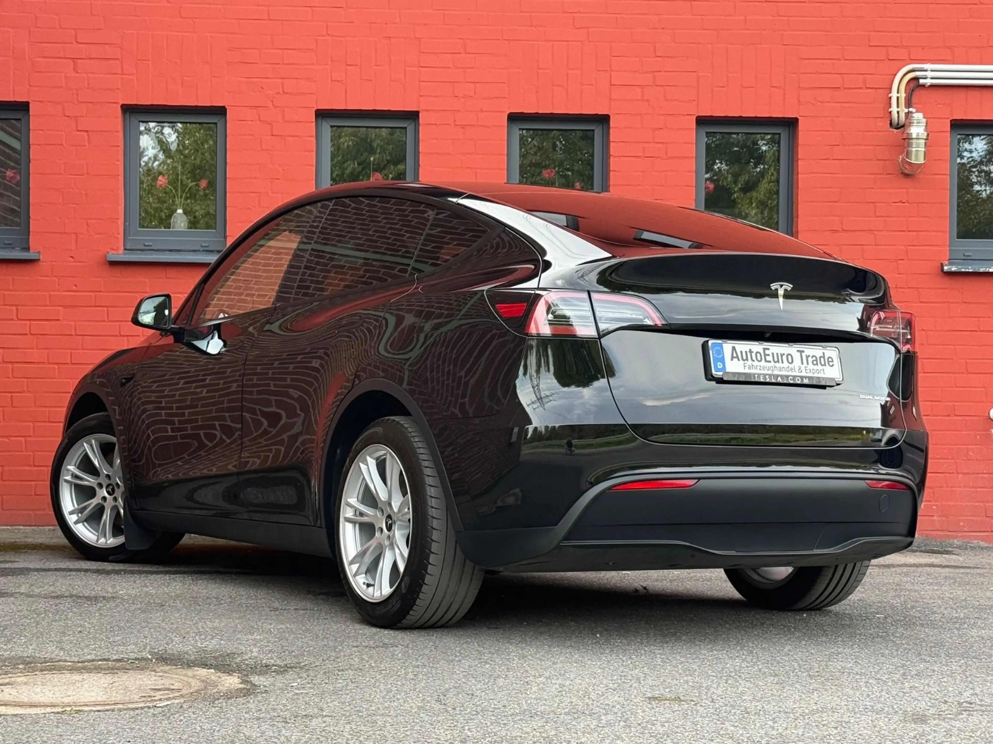 Tesla Model Y Long Range | Dual AWD | SOH 91,8% — photo 9