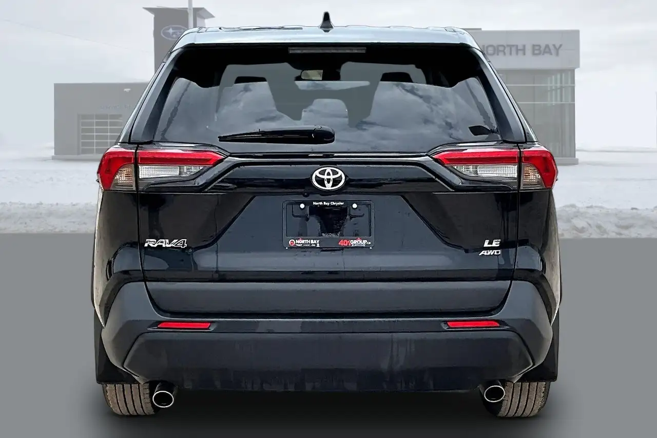 Toyota RAV 4 снимка Toyota RAV 4