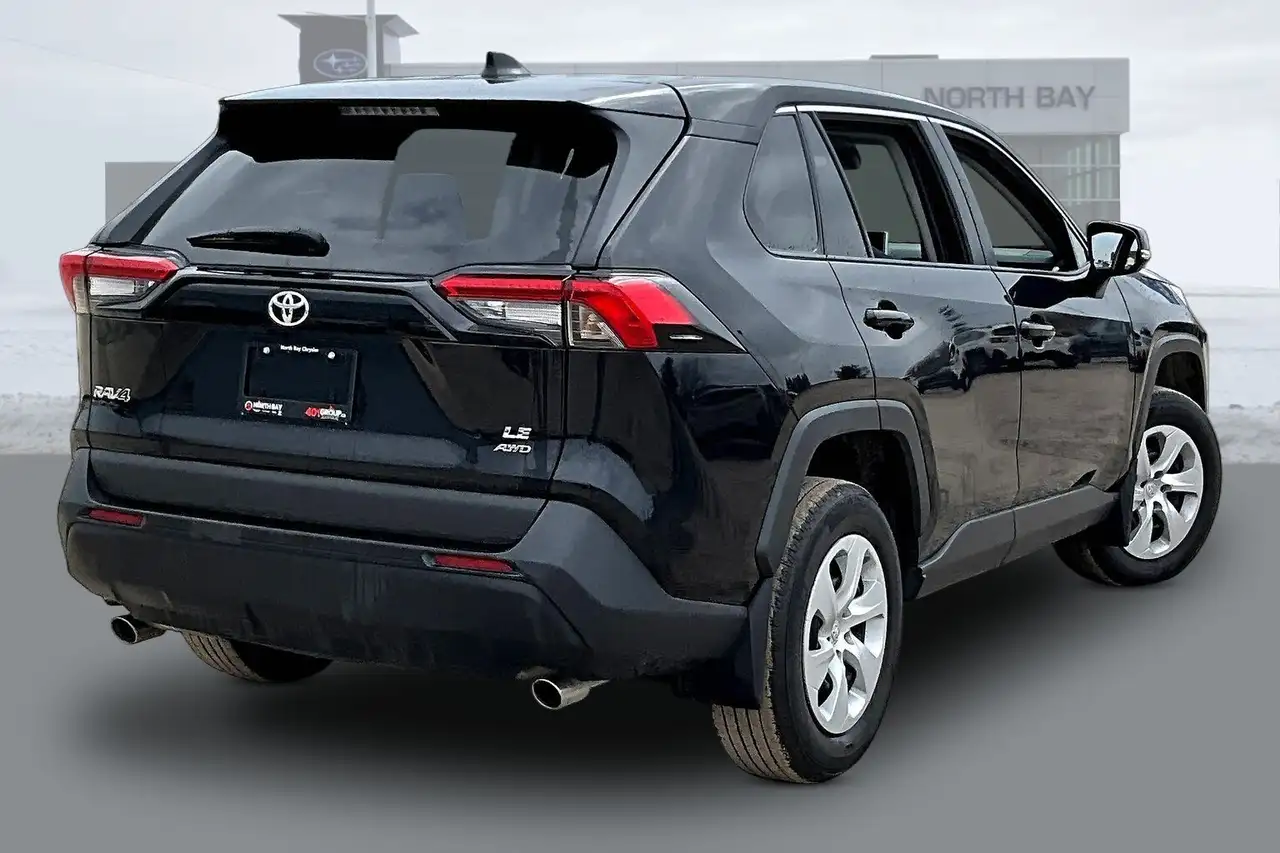 Toyota RAV 4 снимка Toyota RAV 4
