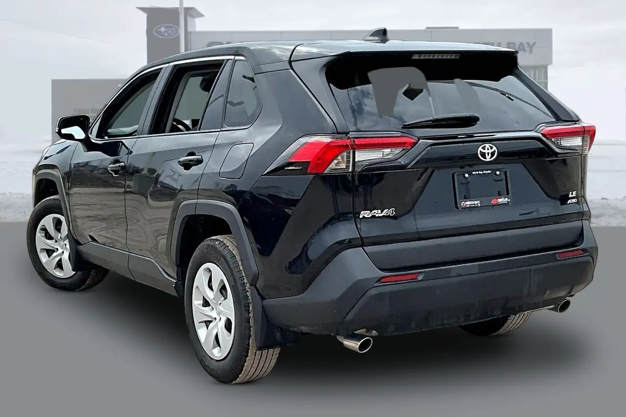 Toyota RAV 4 снимка Toyota RAV 4