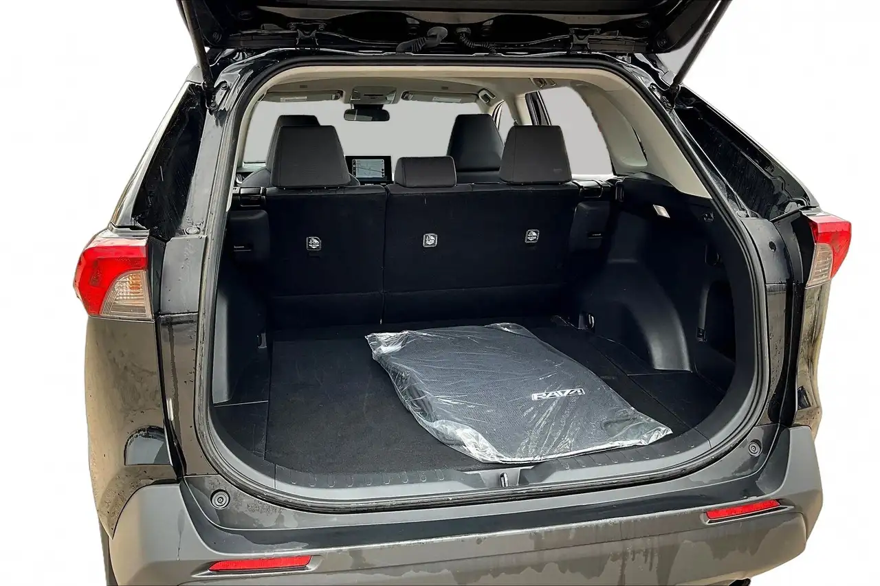 Toyota RAV 4 снимка Toyota RAV 4