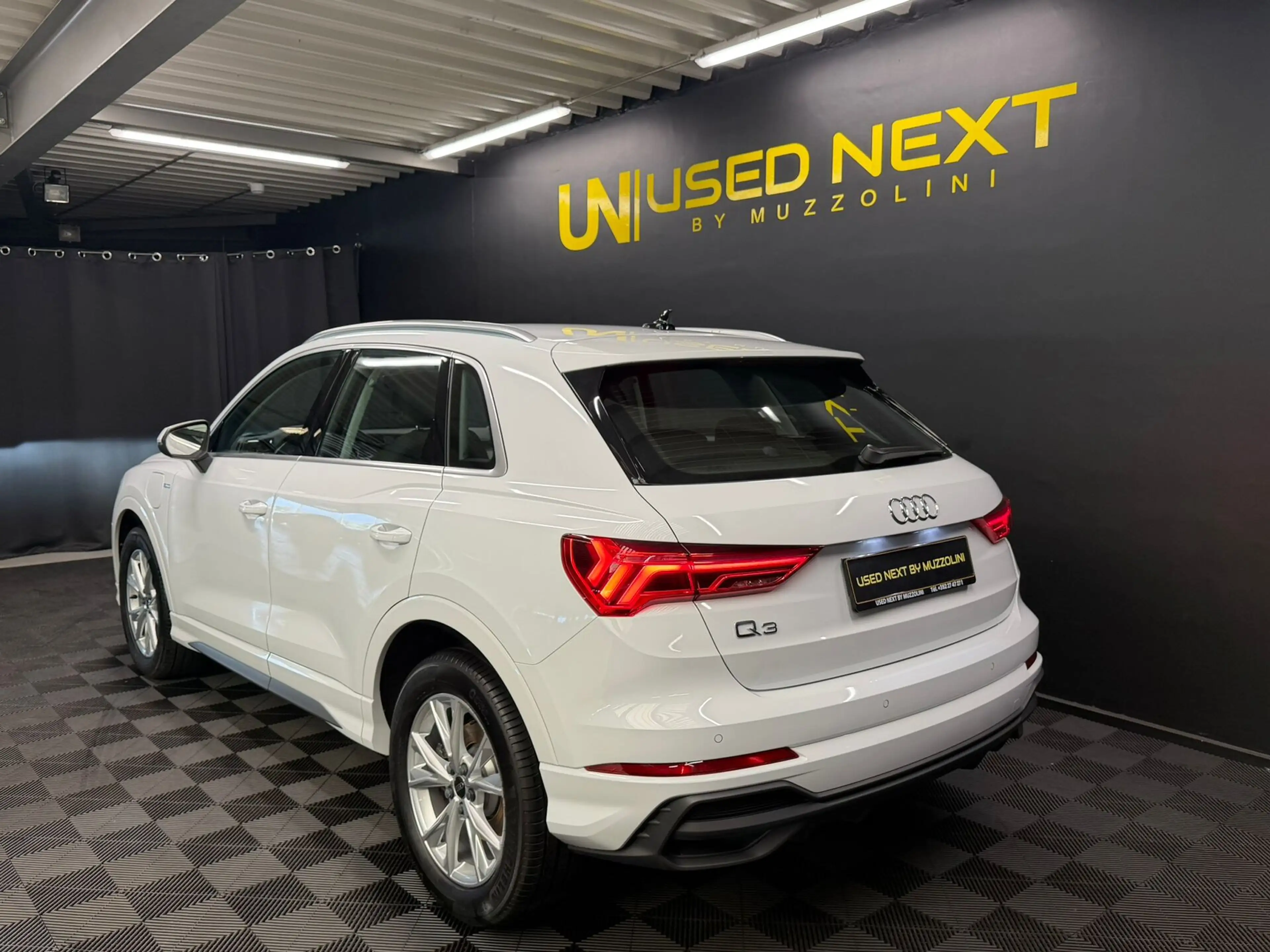 Audi Q3 Q3 S line 1.4 45 TFSI 245CH — photo 6