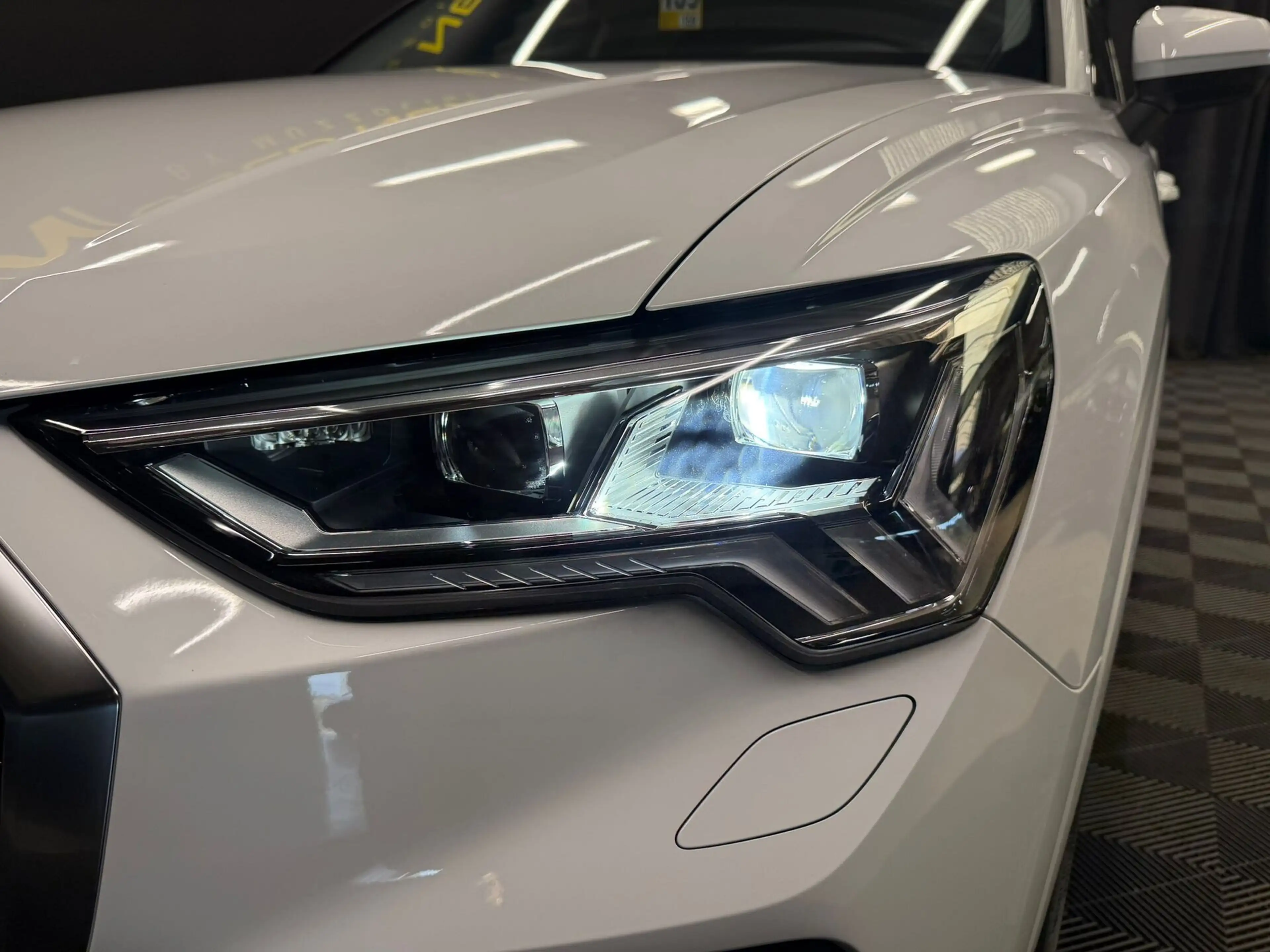 Audi Q3 Q3 S line 1.4 45 TFSI 245CH — photo 7