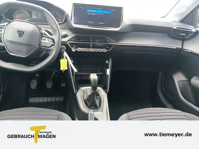 Peugeot 208 view 13