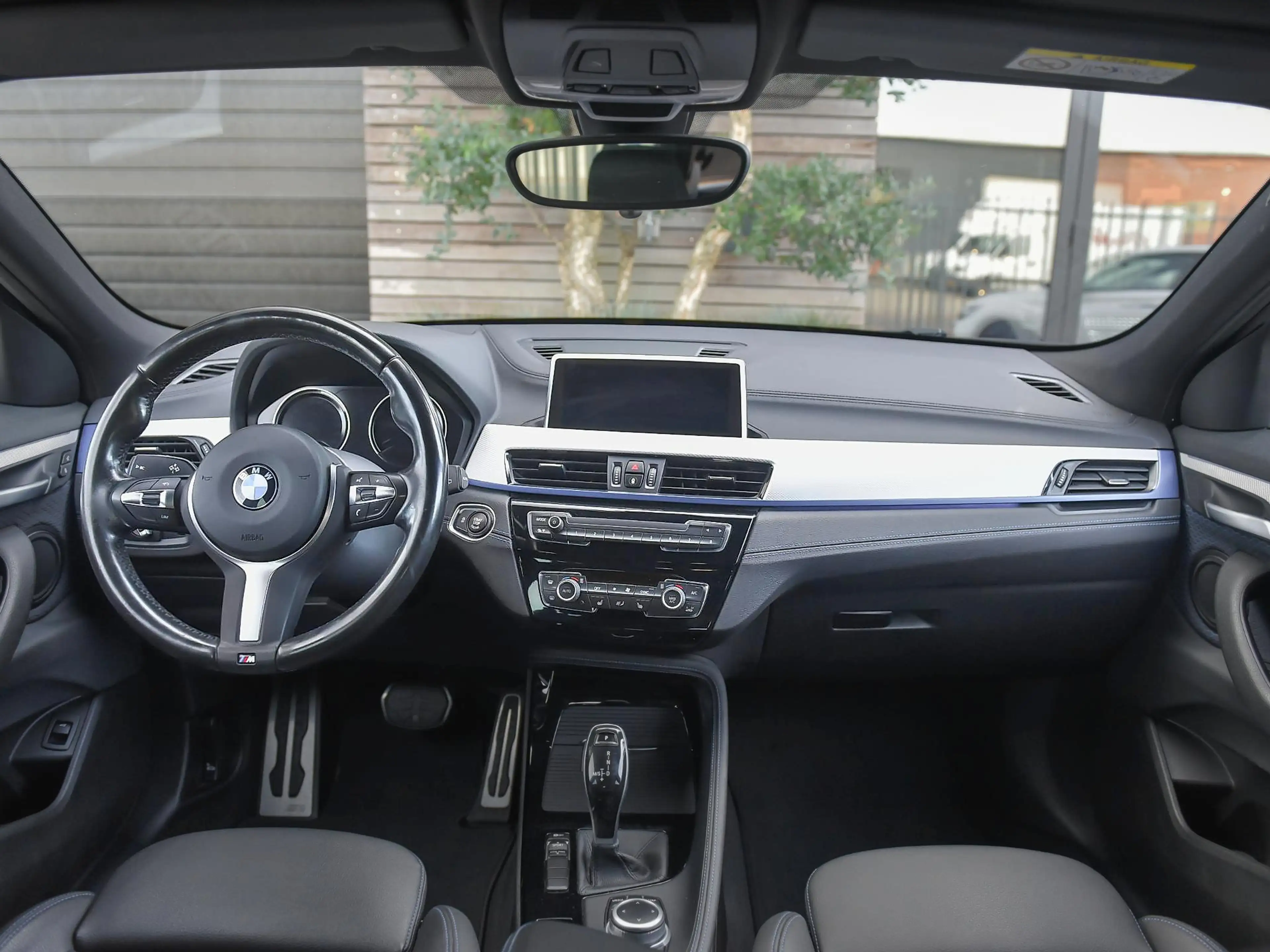 BMW X2 sDrive18i High Executive M-Pakket Navi Cruise 19 i — photo 10