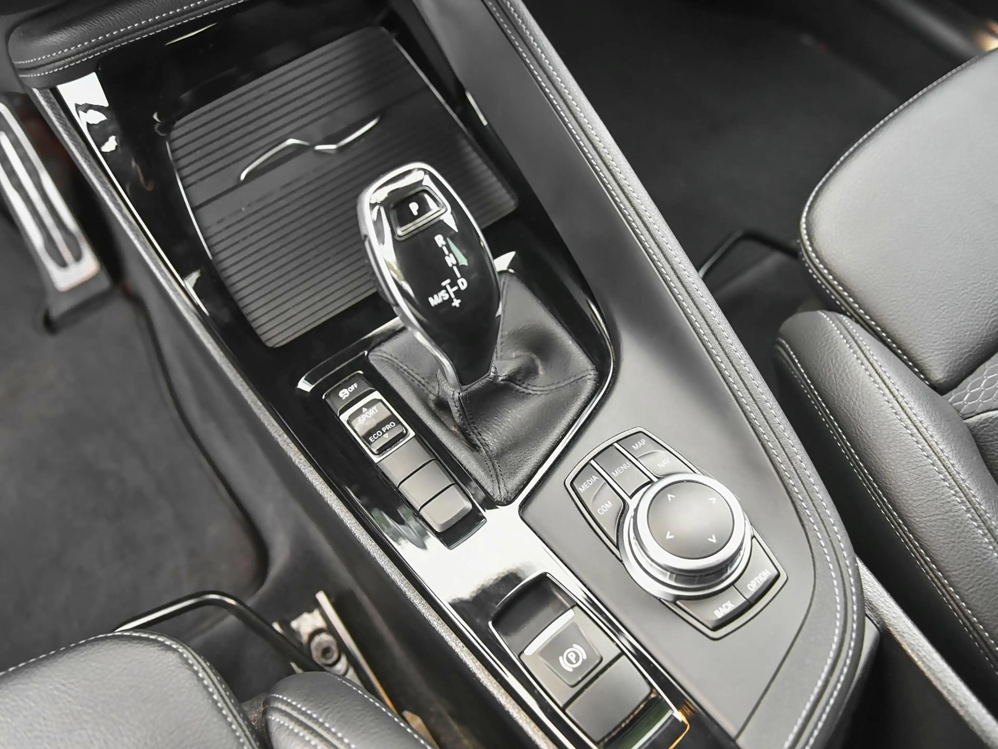 BMW X2 sDrive18i High Executive M-Pakket Navi Cruise 19 i — photo 19