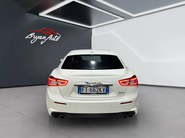 Maserati Ghibli view 4