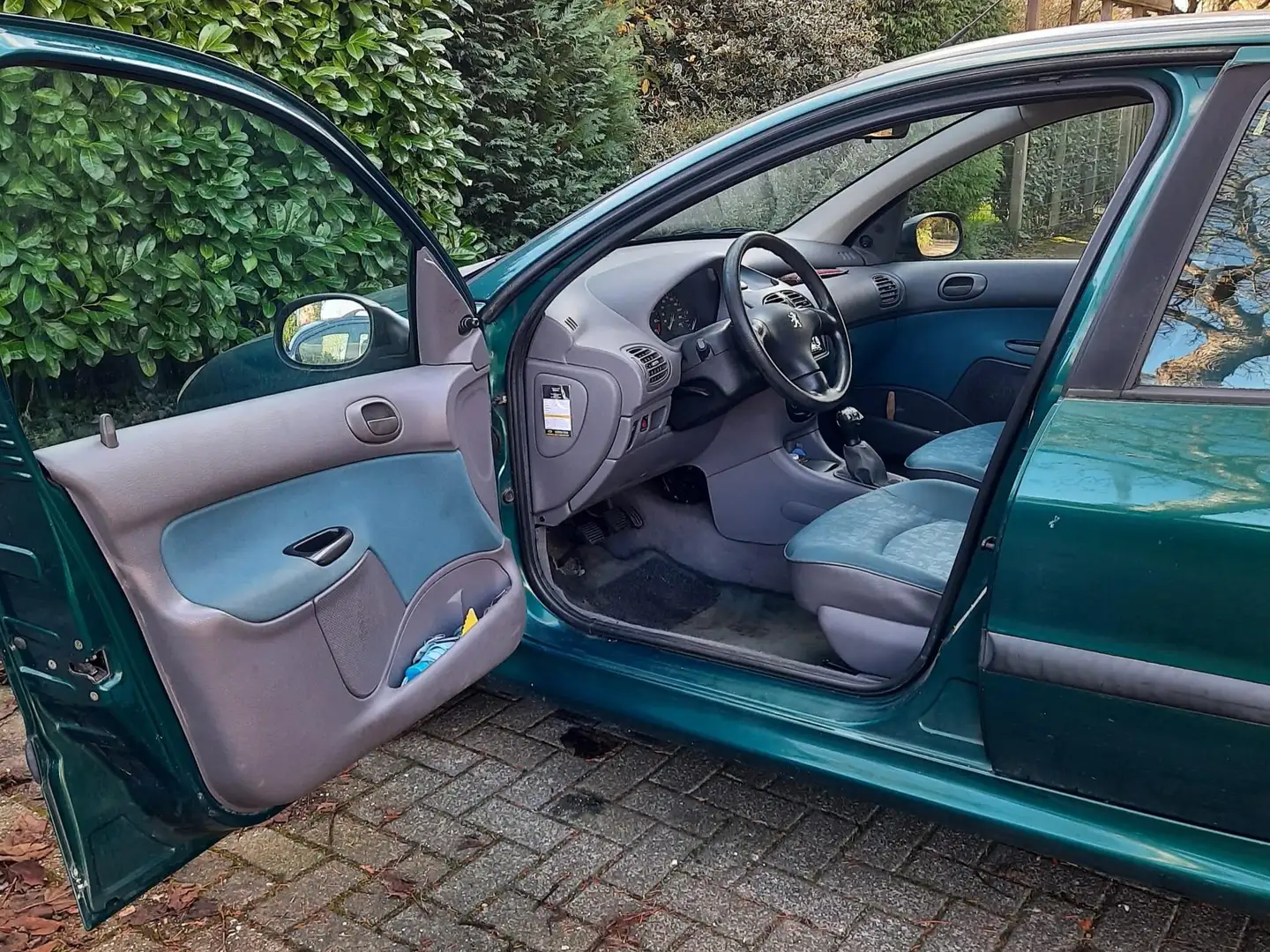 Peugeot 206 206 1.4 XR Verde - 2