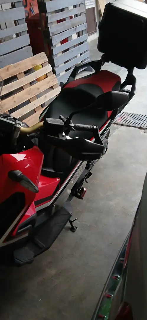 Honda X-ADV Rood - 2