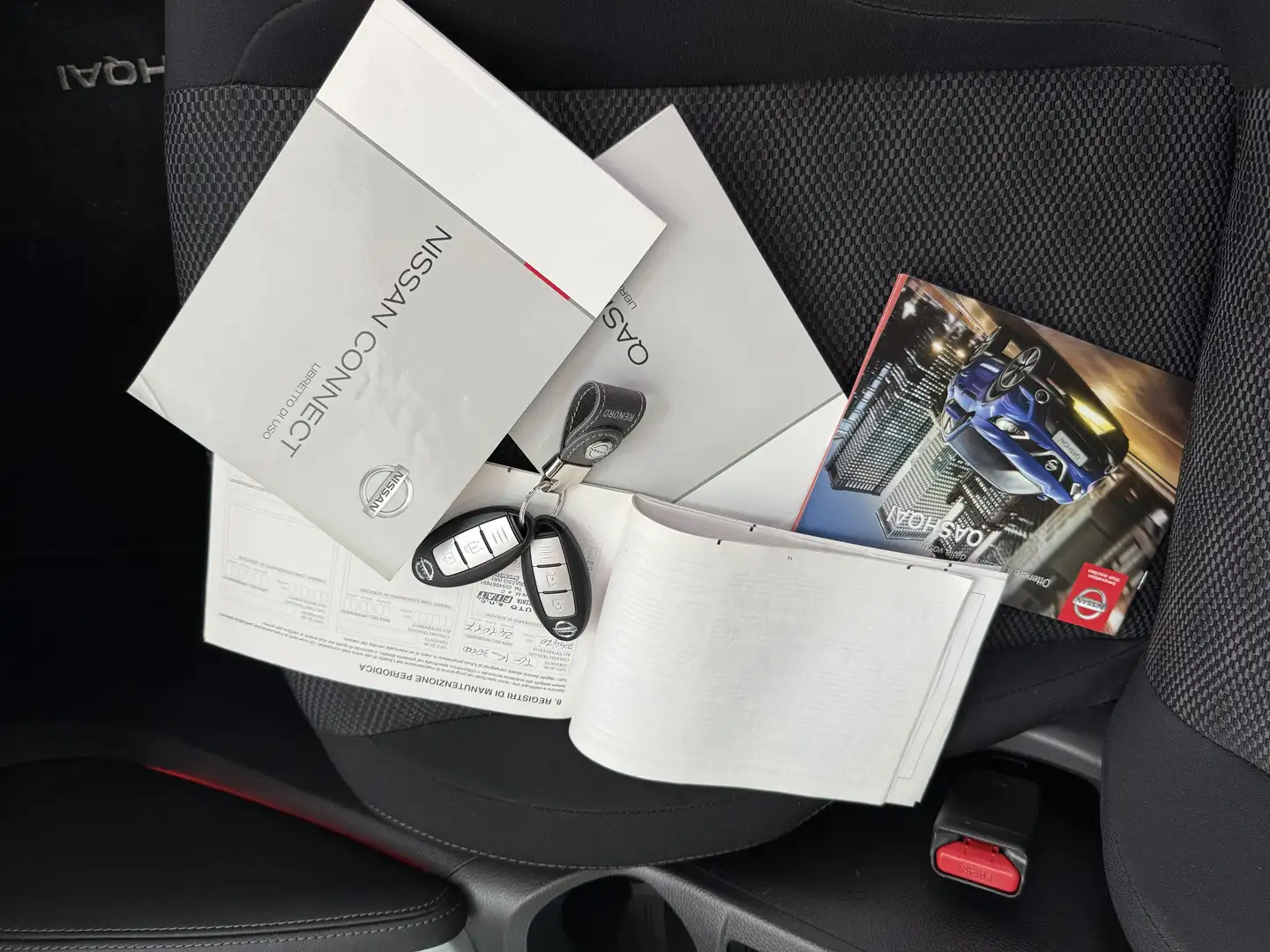 Nissan Qashqai 1.5 dci Tekna 110cv - 2