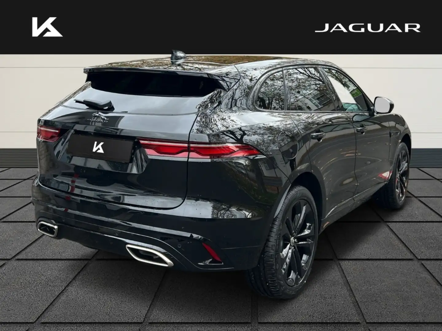 Jaguar F-Pace D300 R-Dynamic SE AWD Allrad Panorama Navi Leder S Schwarz - 2