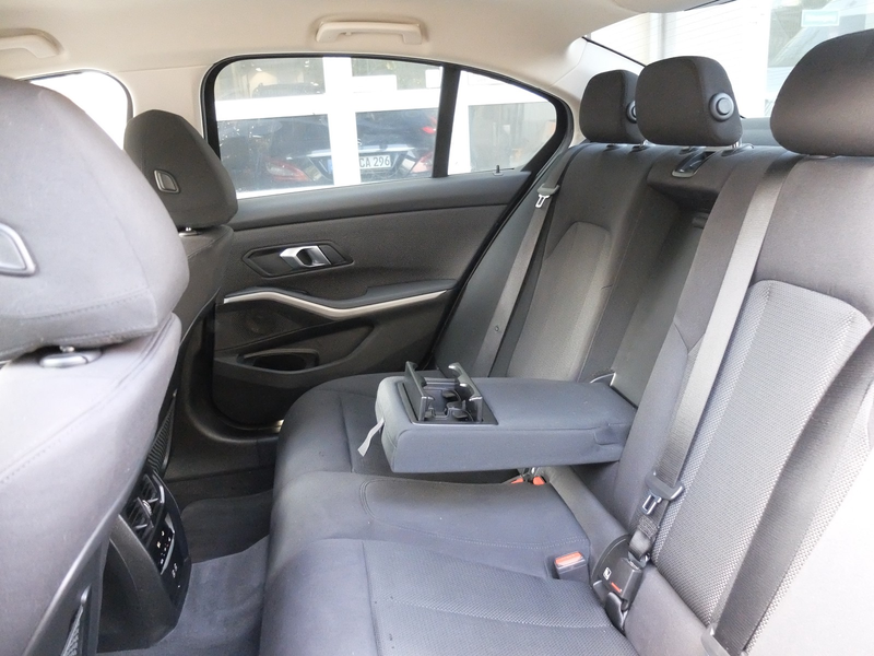 BMW 318 d Advantage Automatik — photo 12