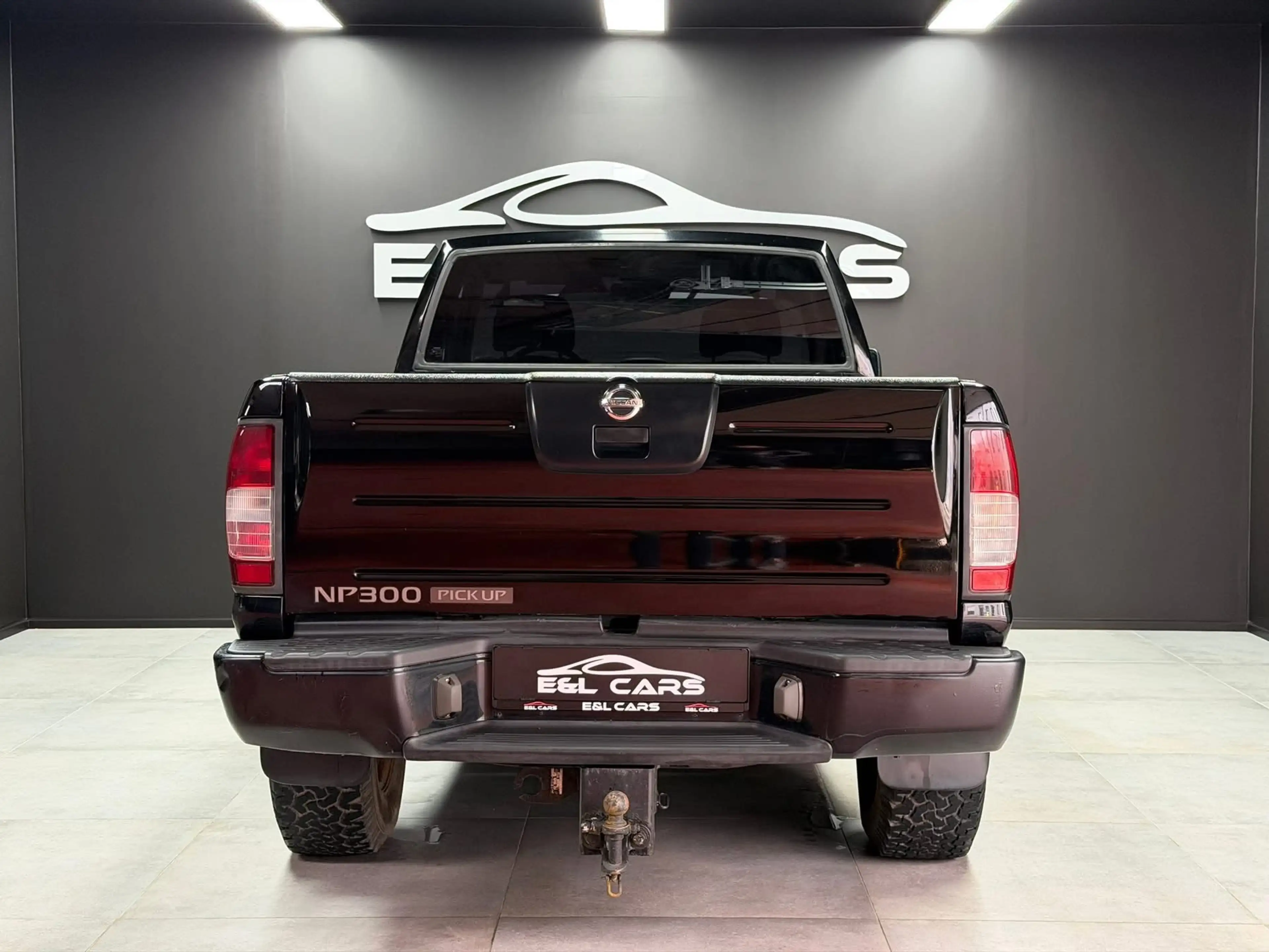Nissan NP300 Pick-Up 2.5 D XE 4x4 **Réservé** — photo 5