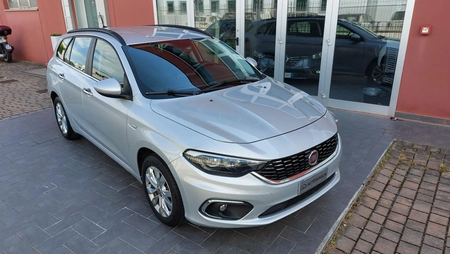 Fiat Tipo 1.3 Mjt S&S SW Business  Az. Italia Ok  Neopat. Argent - 1