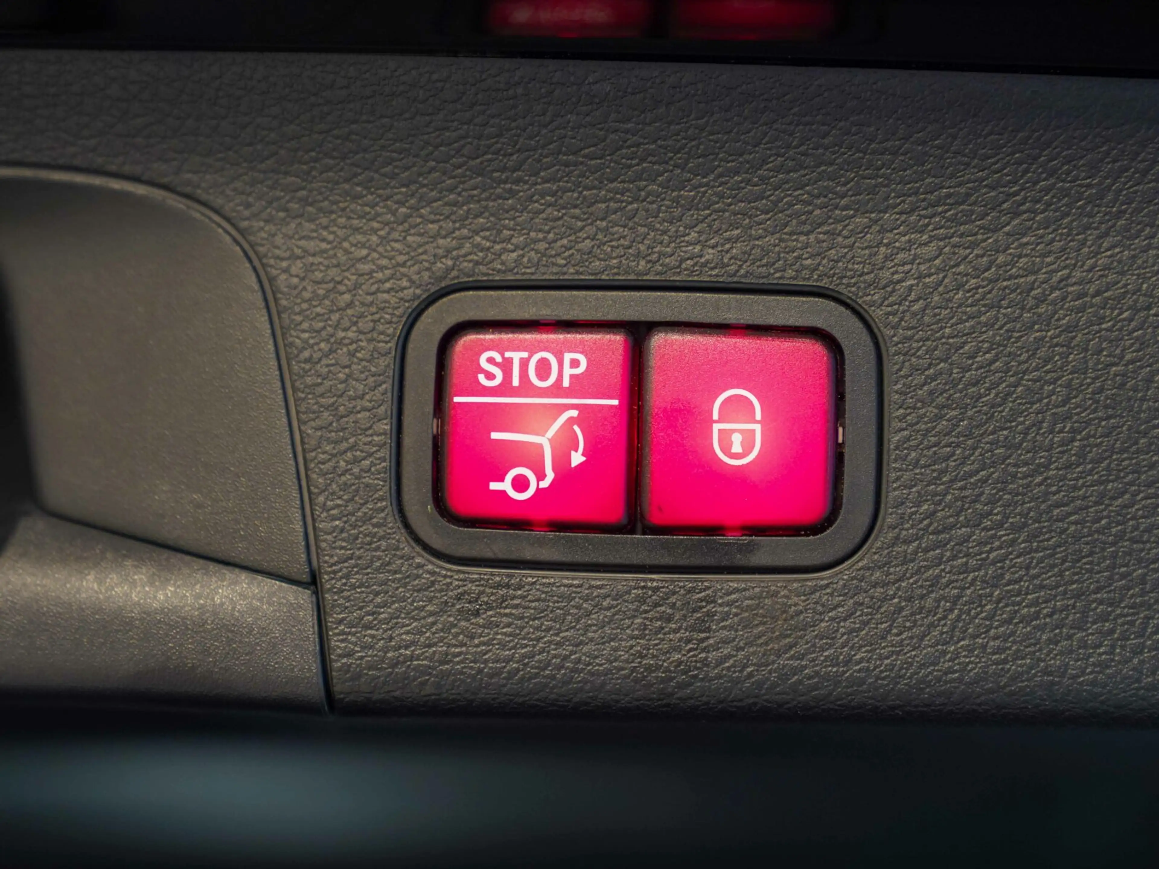 Mercedes-Benz GLS 350 GLS 350 d 4M Sitzklima Pano AHK 360° Fahrassist — photo 16