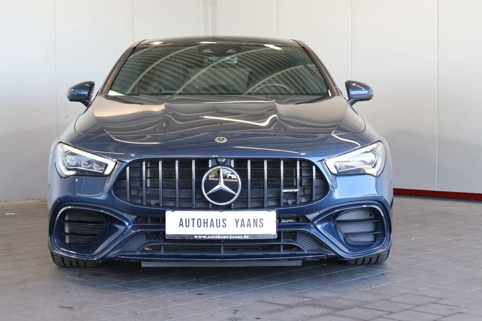 Mercedes-Benz CLA 45 AMG SB 4M PERF.SEATS+DISTR.+360°+KEY+PANO Bleu - 2