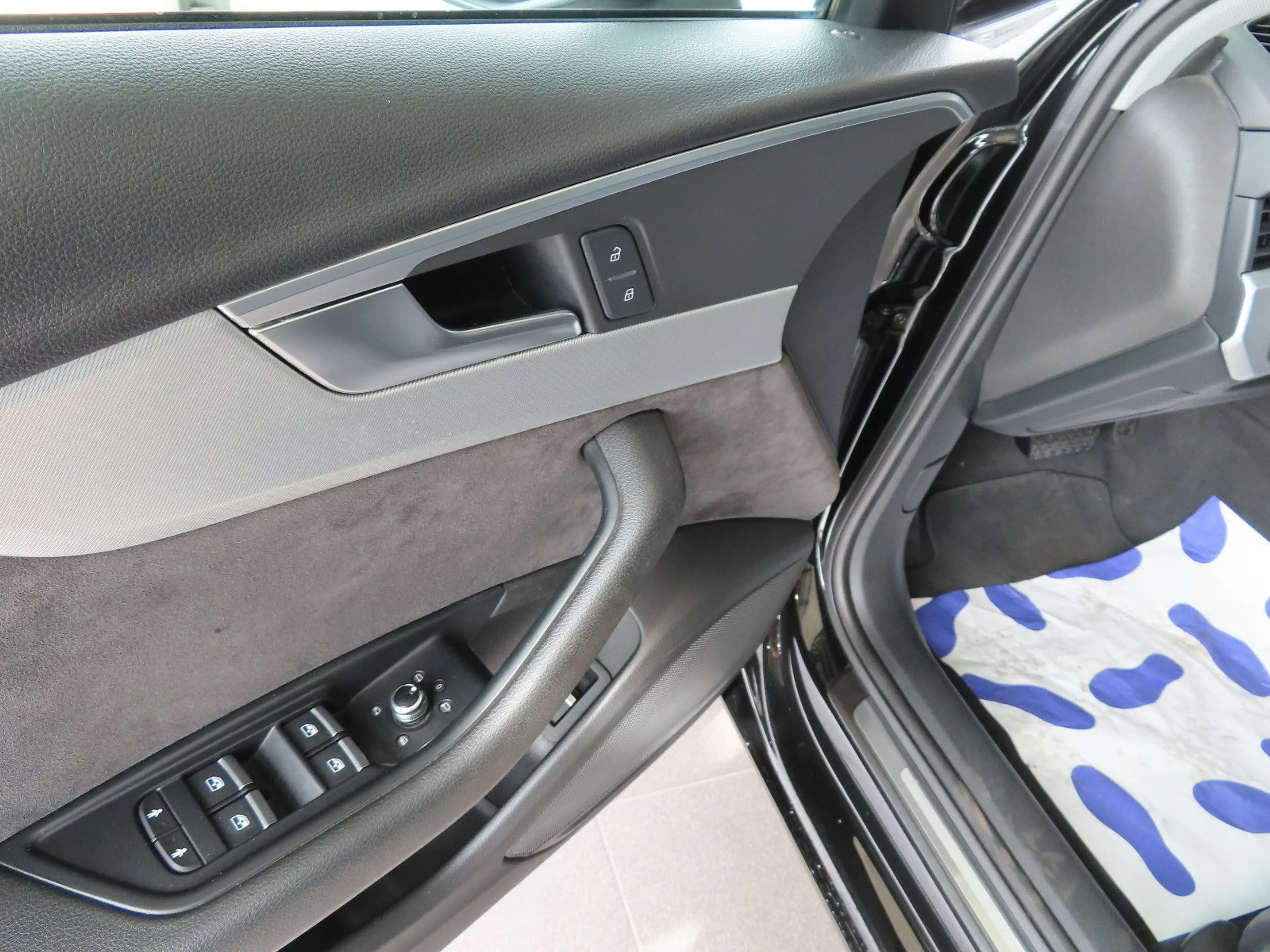 Audi A4 Avant Sport 2.0 TDI  NAVI LED AHK — photo 13