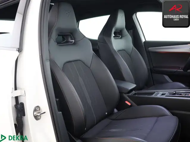 CUPRA Leon view 10