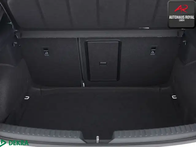 CUPRA Leon view 12
