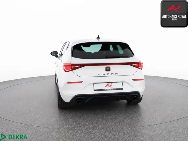 CUPRA Leon view 4