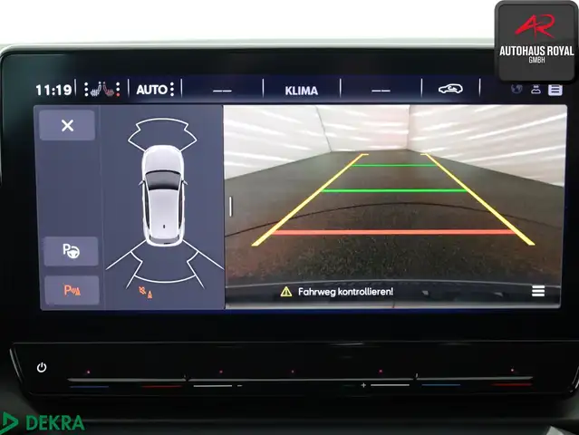 CUPRA Leon view 15