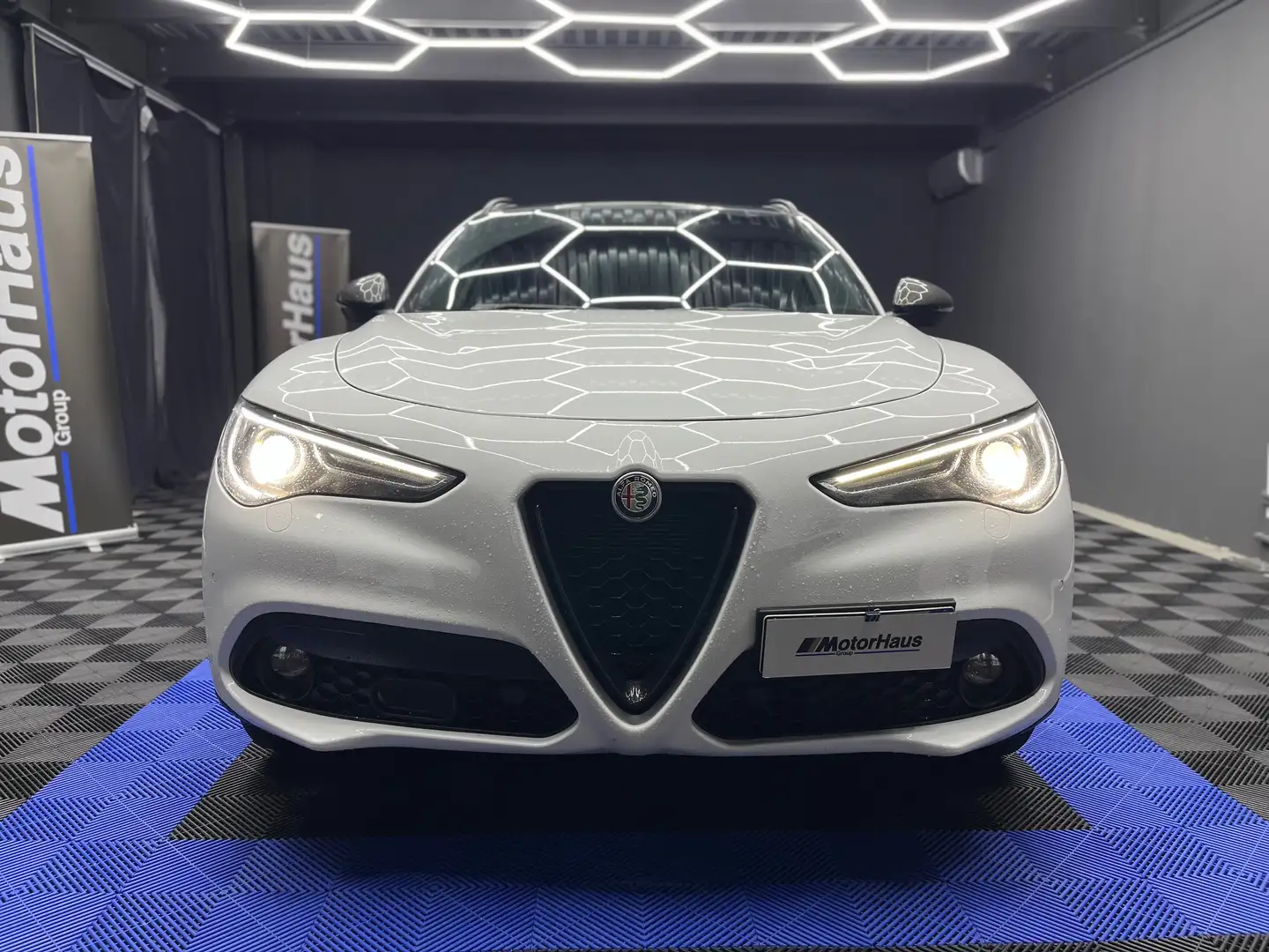 Alfa Romeo Stelvio Stelvio 2.2 t Ti Q4 210cv auto Bianco - 2