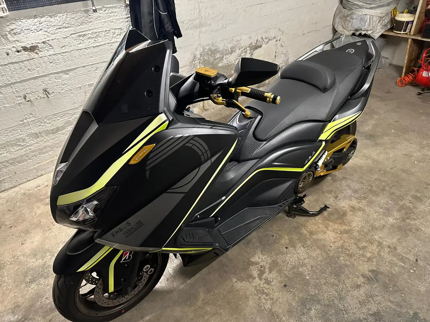 Yamaha TMAX 530 Negro - 2