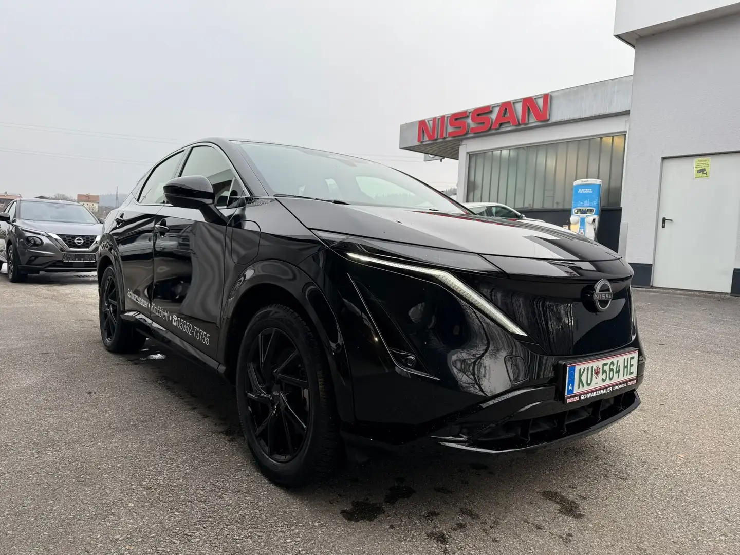 Nissan Ariya Engage 63 kWh Schwarz - 1