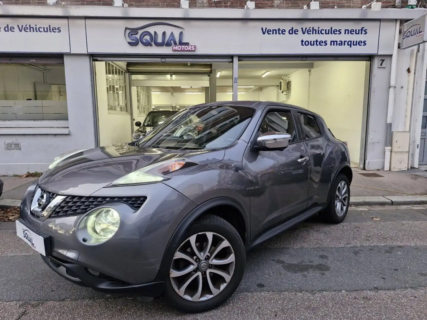 Nissan Juke 1.6 117ch Connect Edition CVT Gris - 1