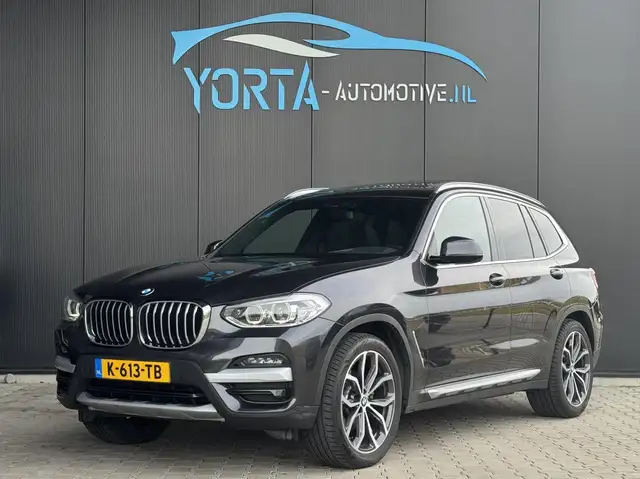 BMW X3 xDrive20i High Executive PANO*MEMORY*LEDER*STUURVE
