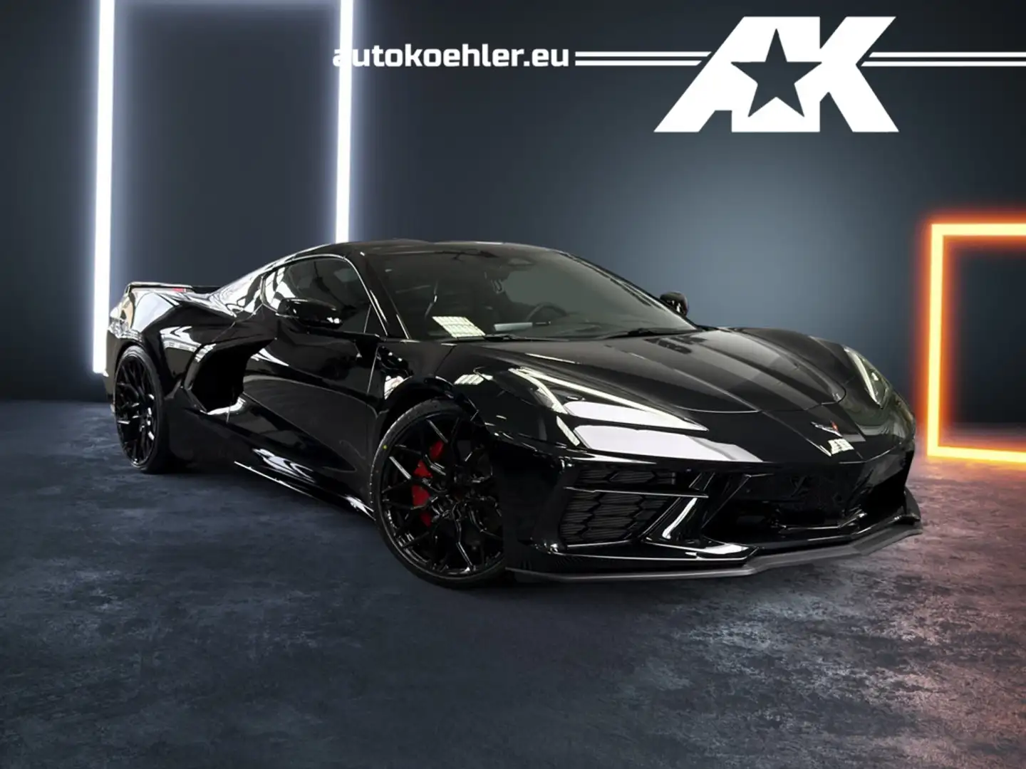 Corvette C8 Coupe 3LT, Lift, NAP Umbau Schwarz - 1