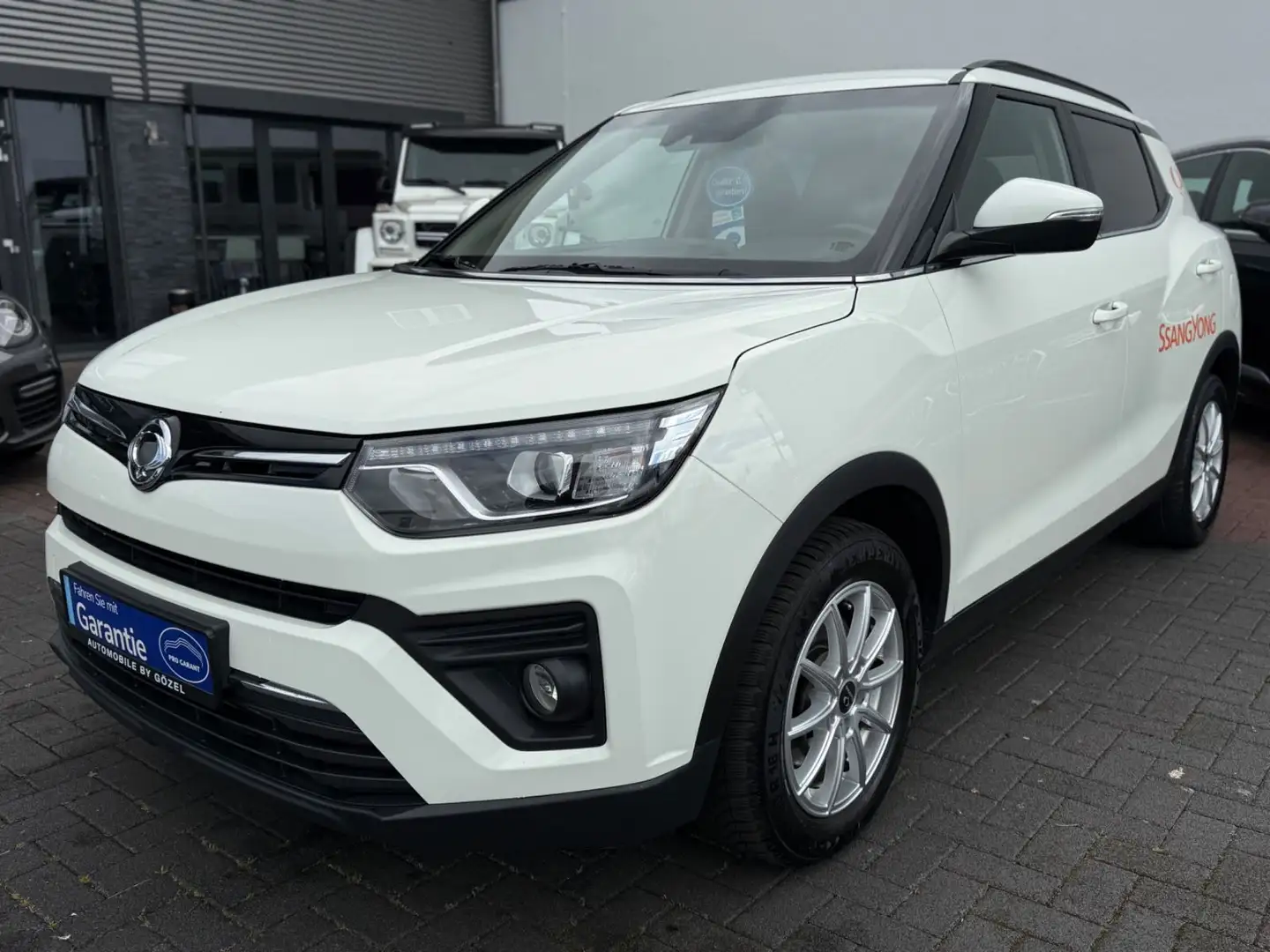 SsangYong Tivoli Sapphire 4x2 *1. Hand *Navi *Kamera Weiß - 1