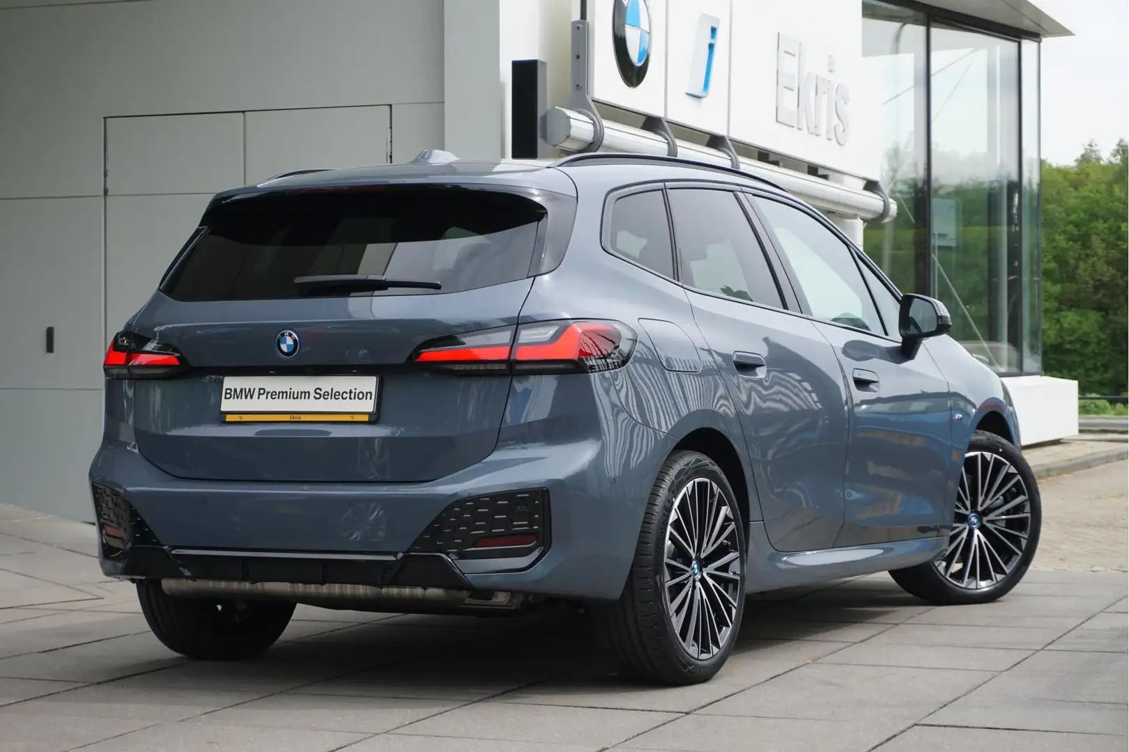 BMW 230 2 Serie Active Tourer 230e xDrive Aut. Panoramadak Šedá - 2
