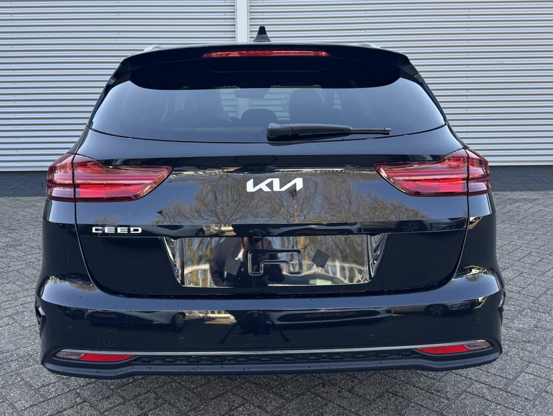 Kia Ceed SW / cee'd SW Sportswagon 1.0 T-GDi 100pk Design Edition | Navig — photo 4